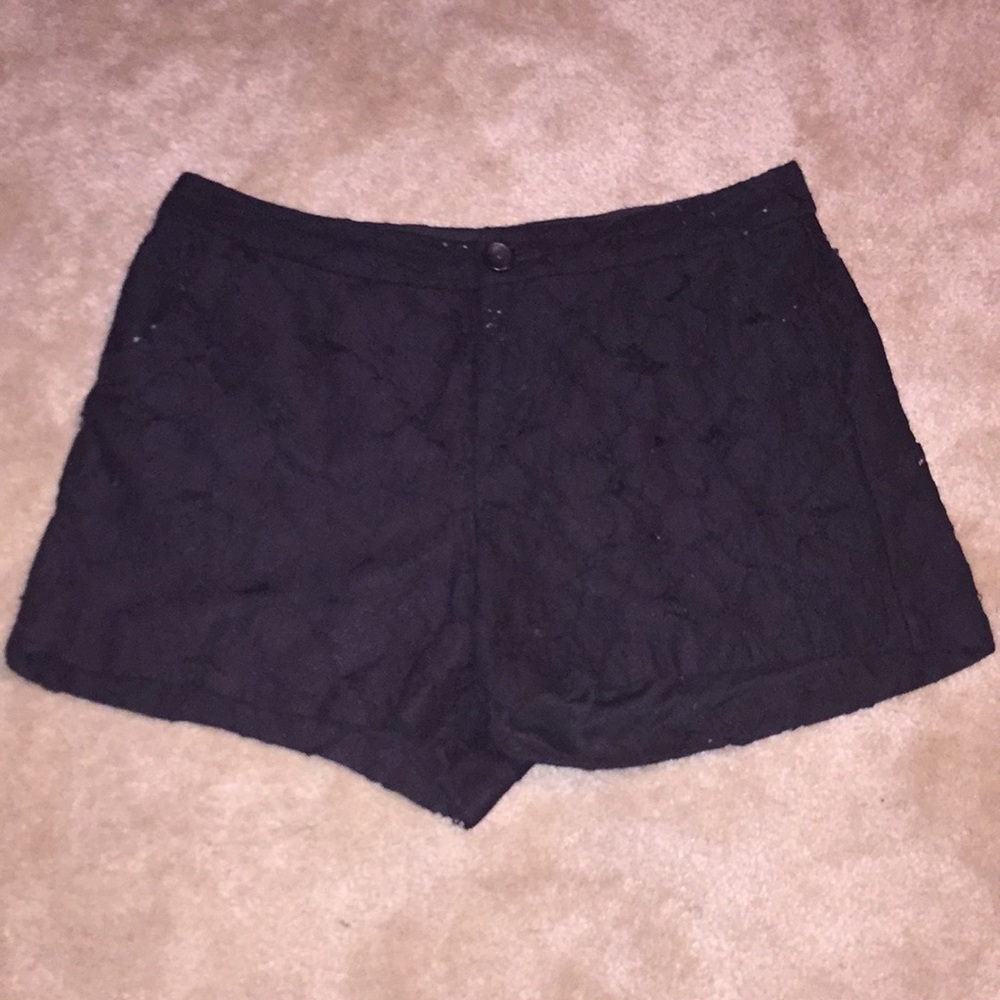 LC Lauren Conrad Black Lace Shorts Size 8